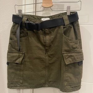 Green cargo mini skirt